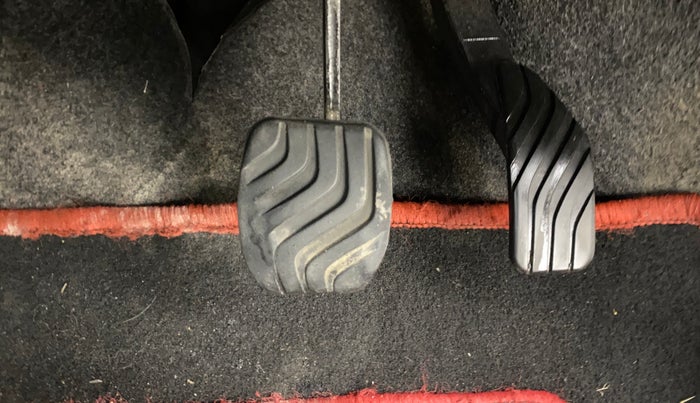 2020 Renault Kwid RXT 1.0 AMT (O), Petrol, Automatic, 40,182 km, Pedals