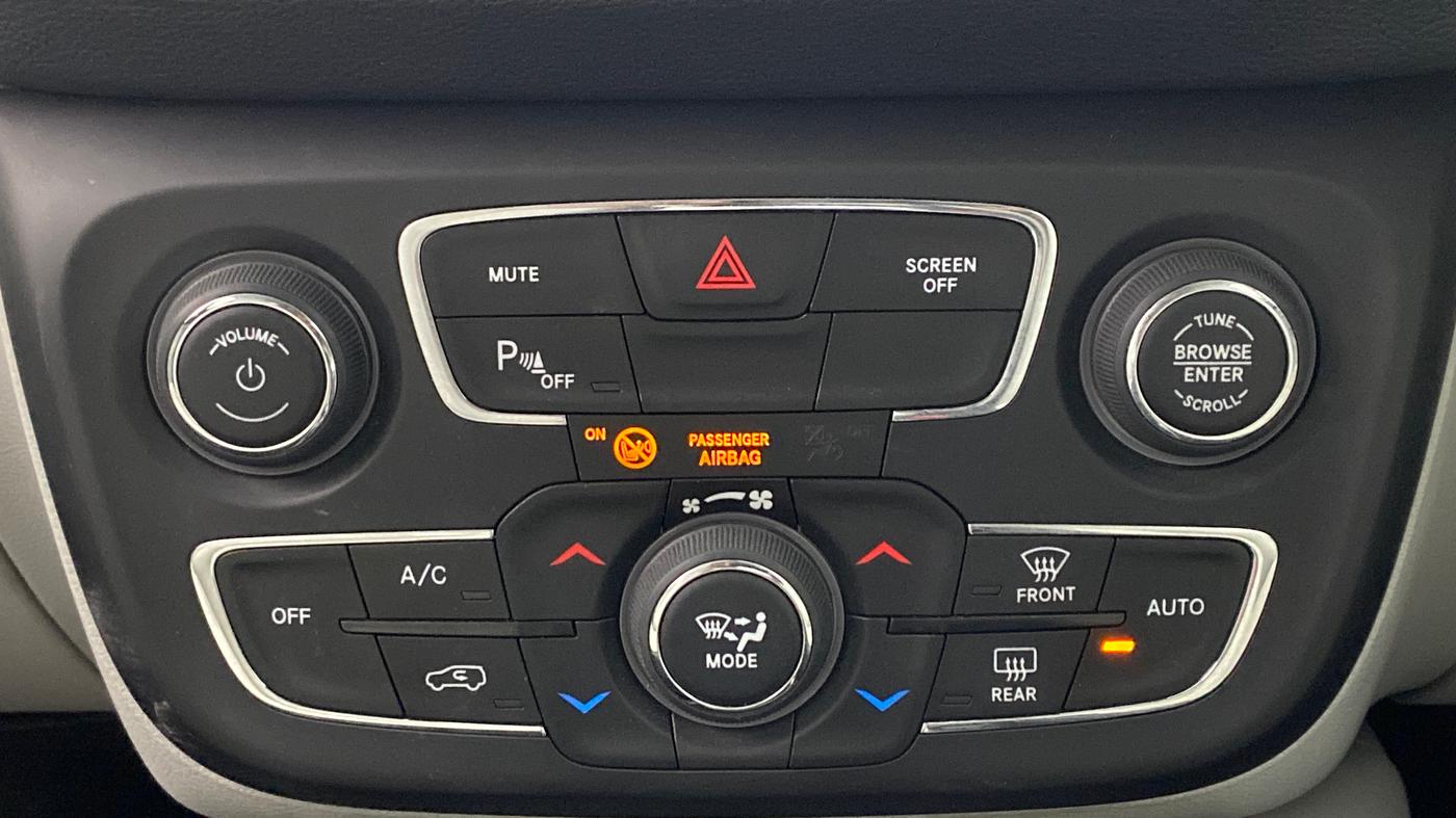 2017 Jeep Compass 2.0 LIMITED 4*2, Diesel, Manual, 68,193 km, Automatic Climate Control