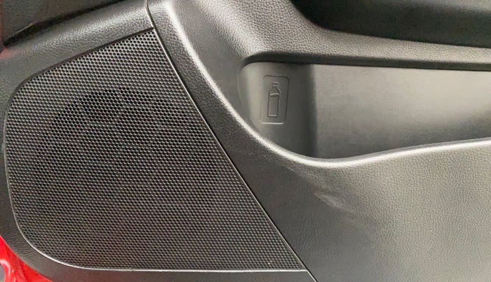 2017 Maruti Swift VXI, Petrol, Manual, 43,611 km, Speaker