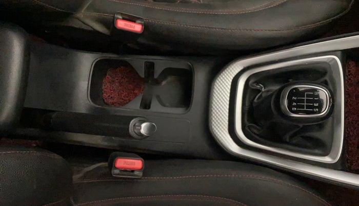 2020 KIA SONET HTX 1.0 IMT, Petrol, Manual, 17,607 km, Gear Lever