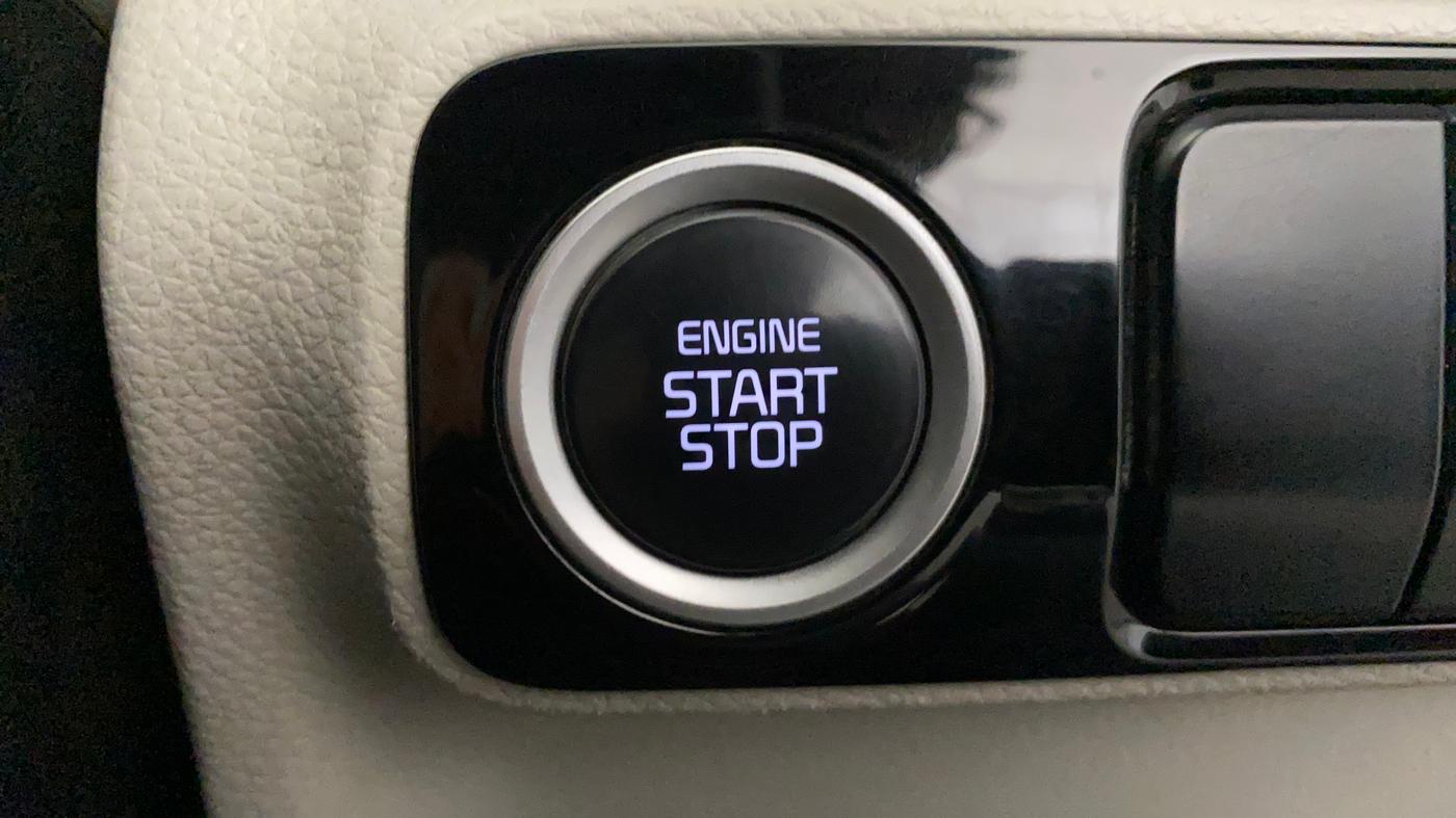 2020 KIA SONET HTX 1.0 IMT, Petrol, Manual, 17,607 km, Keyless Start/ Stop Button
