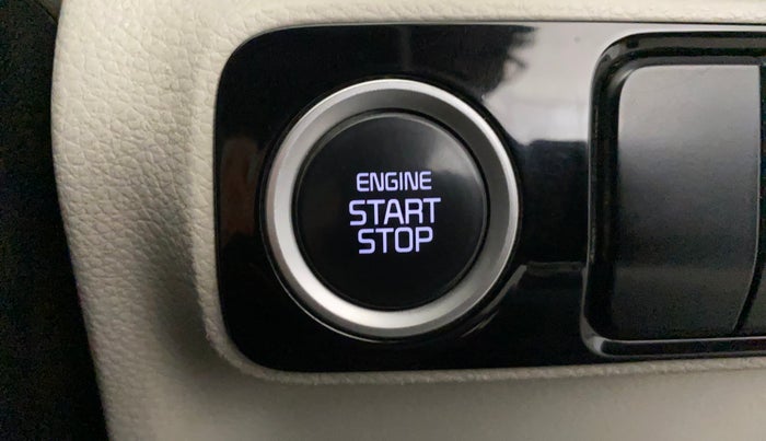 2020 KIA SONET HTX 1.0 IMT, Petrol, Manual, 17,607 km, Keyless Start/ Stop Button