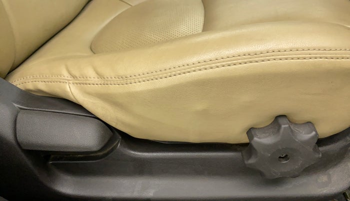 2014 Hyundai Verna FLUIDIC 1.6 VTVT SX AT, Petrol, Automatic, 55,030 km, Driver Side Adjustment Panel