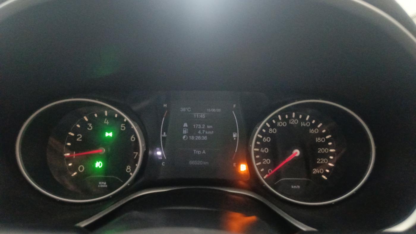 2017 Jeep Compass LIMITED 1.4 PETROL AT, Petrol, Automatic, 66,520 km, Odometer Image