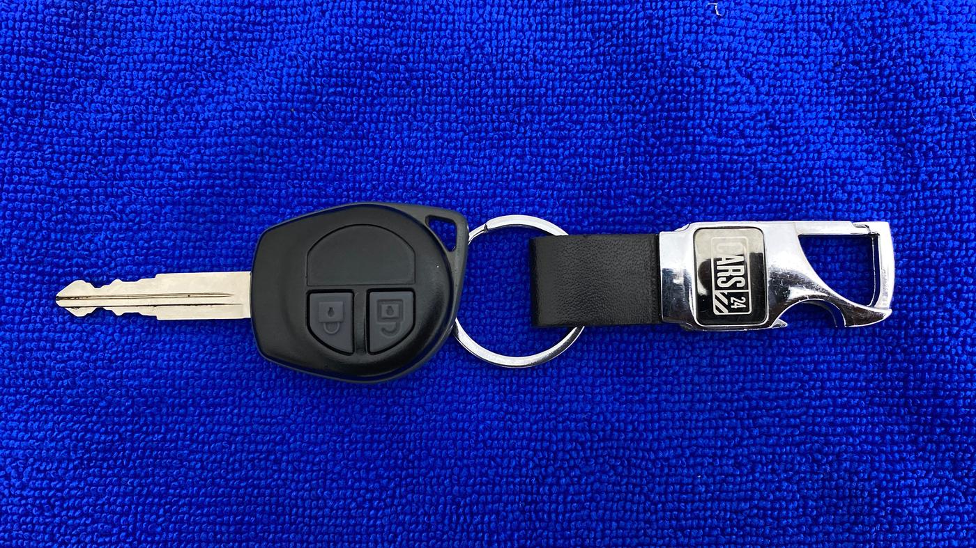 2019 Maruti Alto 800 VXI, Petrol, Manual, 2,418 km, Key Close Up