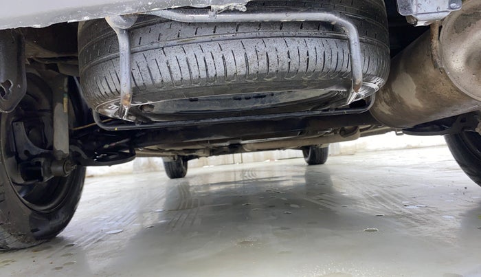 2015 Maruti Ertiga VXI CNG, CNG, Manual, 1,21,416 km, Spare Tyre