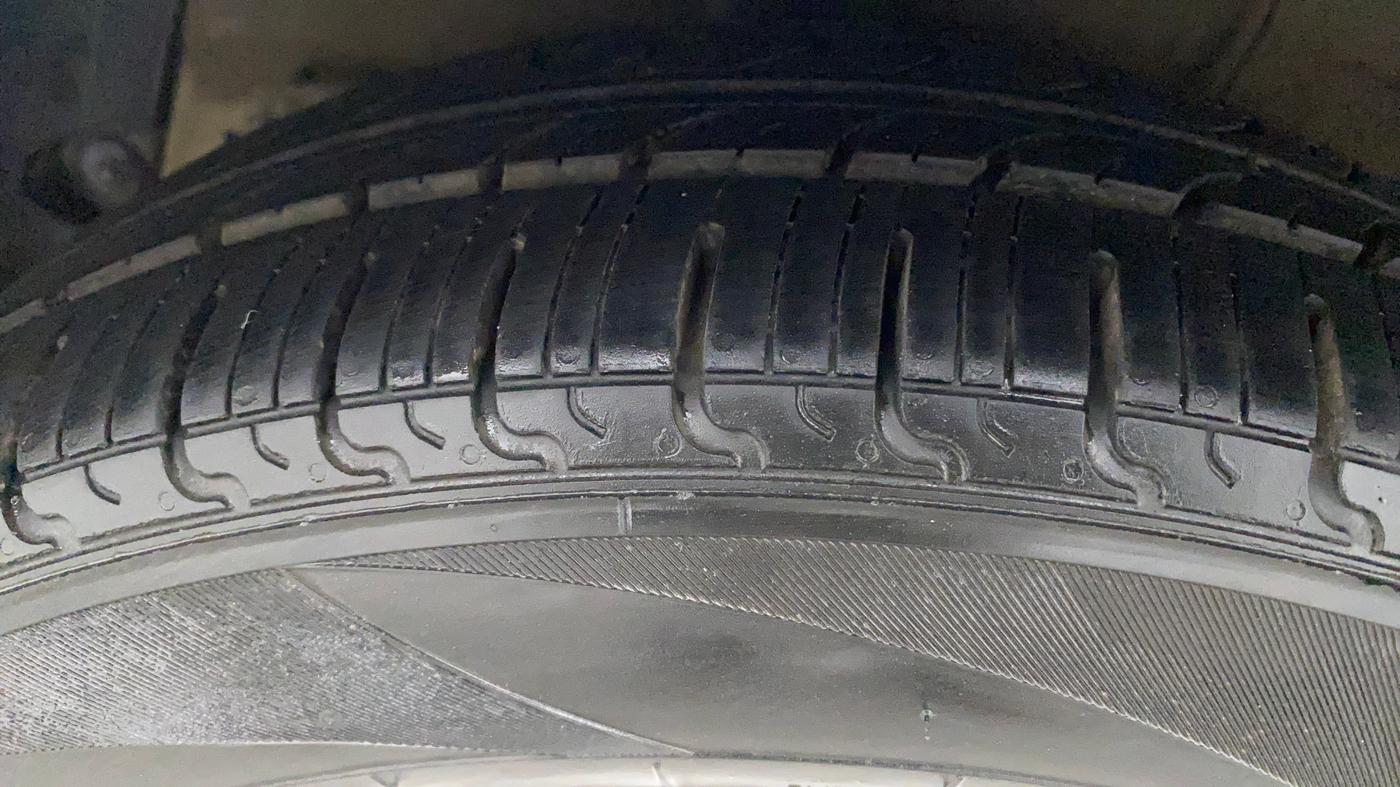 2016 Hyundai Xcent SX 1.2, Petrol, Manual, 57,443 km, Right Rear Tyre Tread