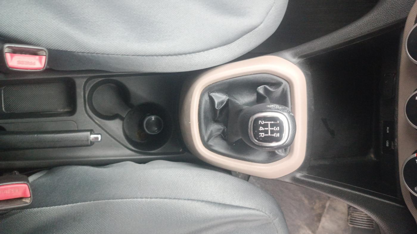 2019 Hyundai Grand i10 SPORTZ 1.2 KAPPA VTVT, Petrol, Manual, 68,190 km, Gear Lever