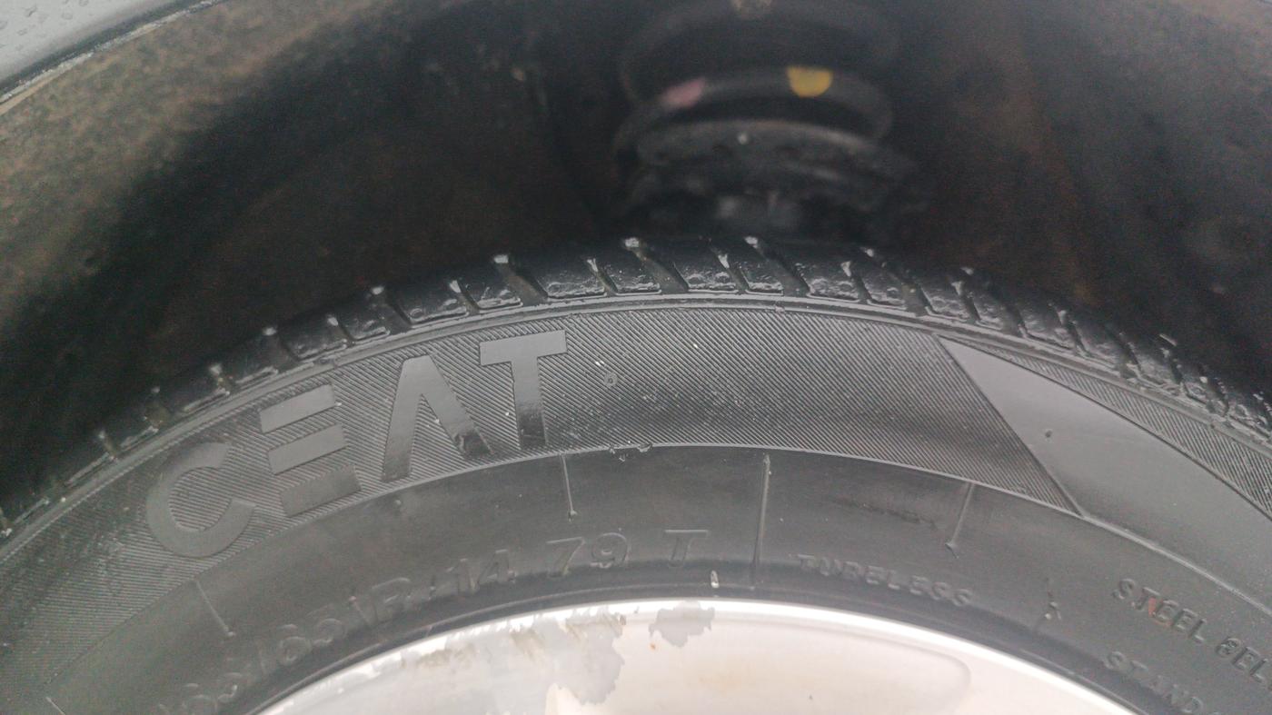 2019 Hyundai Grand i10 SPORTZ 1.2 KAPPA VTVT, Petrol, Manual, 68,190 km, Right Front Tyre Tread