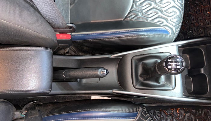 2022 Maruti Baleno ZETA PETROL 1.2, Petrol, Manual, 46,000 km, Gear Lever