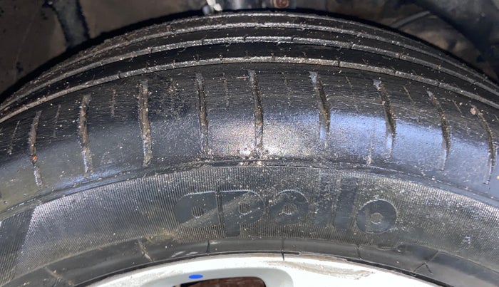 2022 Maruti Baleno ZETA PETROL 1.2, Petrol, Manual, 46,000 km, Right Front Tyre Tread