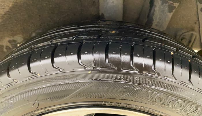 2017 Hyundai Grand i10 SPORTZ (O) AT 1.2 KAPPA VTVT, Petrol, Automatic, 45,708 km, Left Rear Tyre Tread
