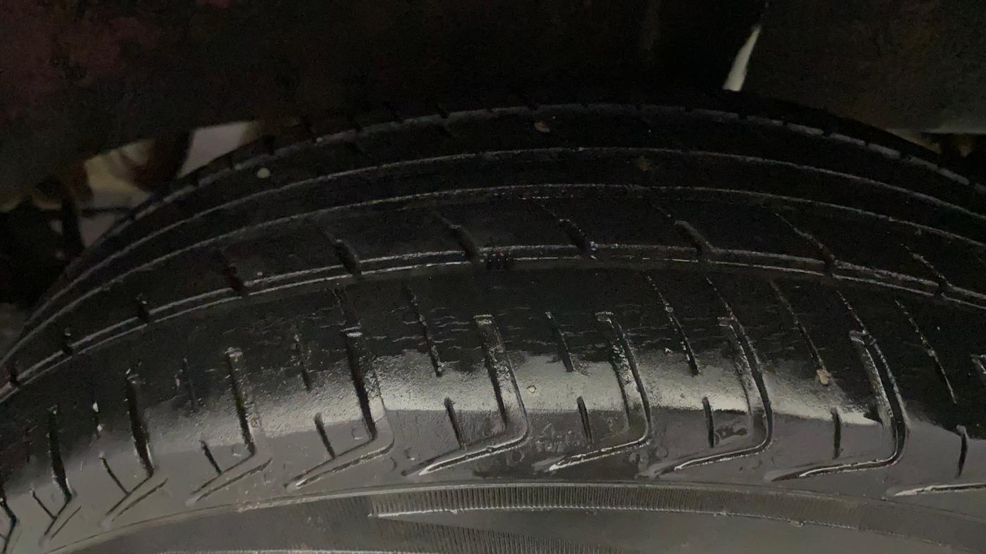 2019 Renault Kwid RXT 1.0 (O), Petrol, Manual, 51,134 km, Left Rear Tyre Tread