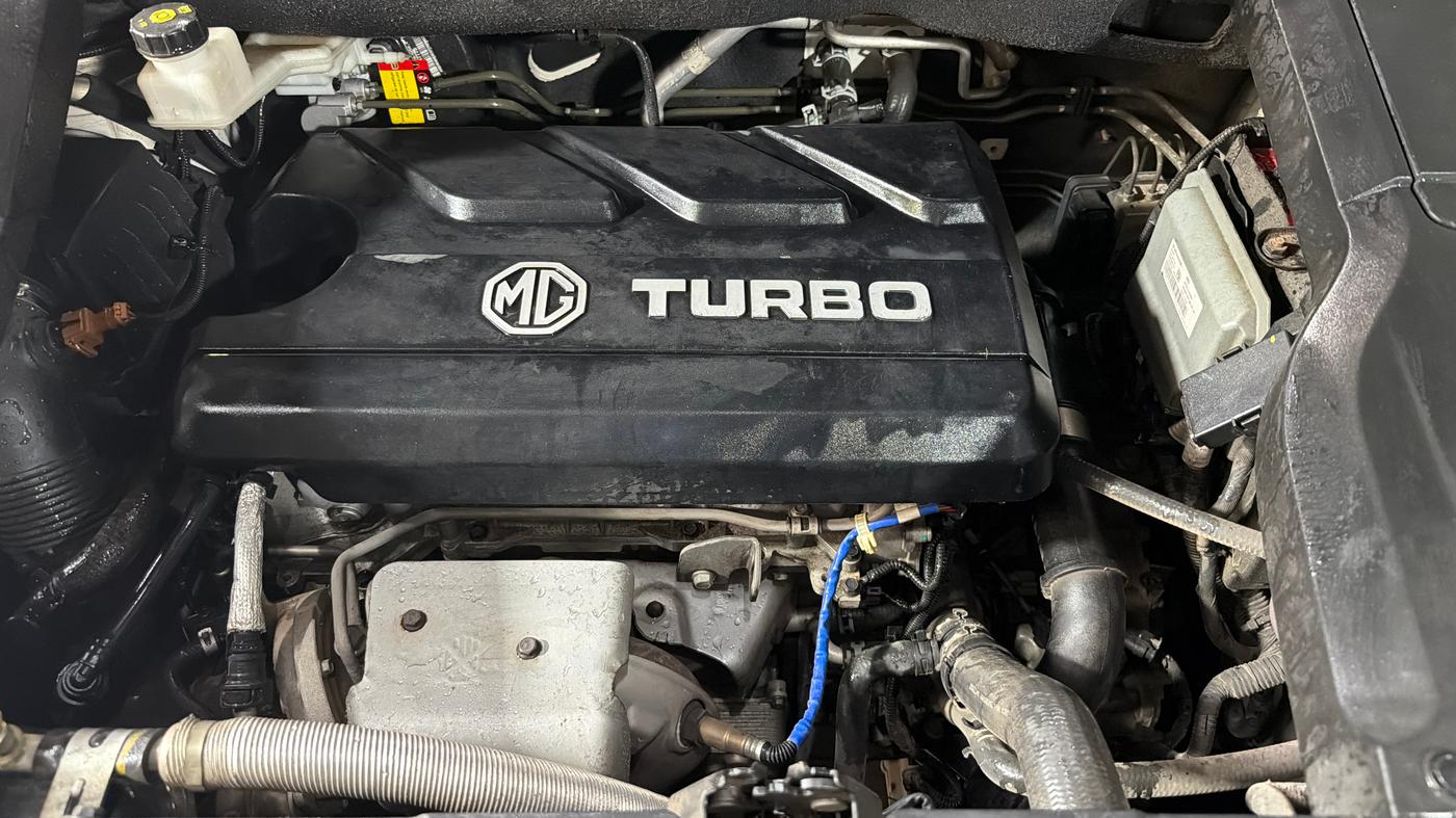 2023 MG HECTOR PLUS SHARP 1.5 PETROL TURBO CVT 6-STR, Petrol, Automatic, 25,994 km, Engine View
