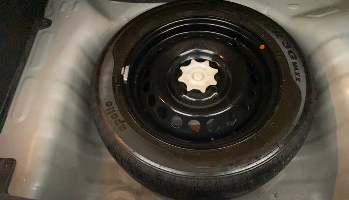 2015 Hyundai Grand i10 ASTA (O) 1.2 KAPPA VTVT, Petrol, Manual, 71,429 km, Spare Tyre