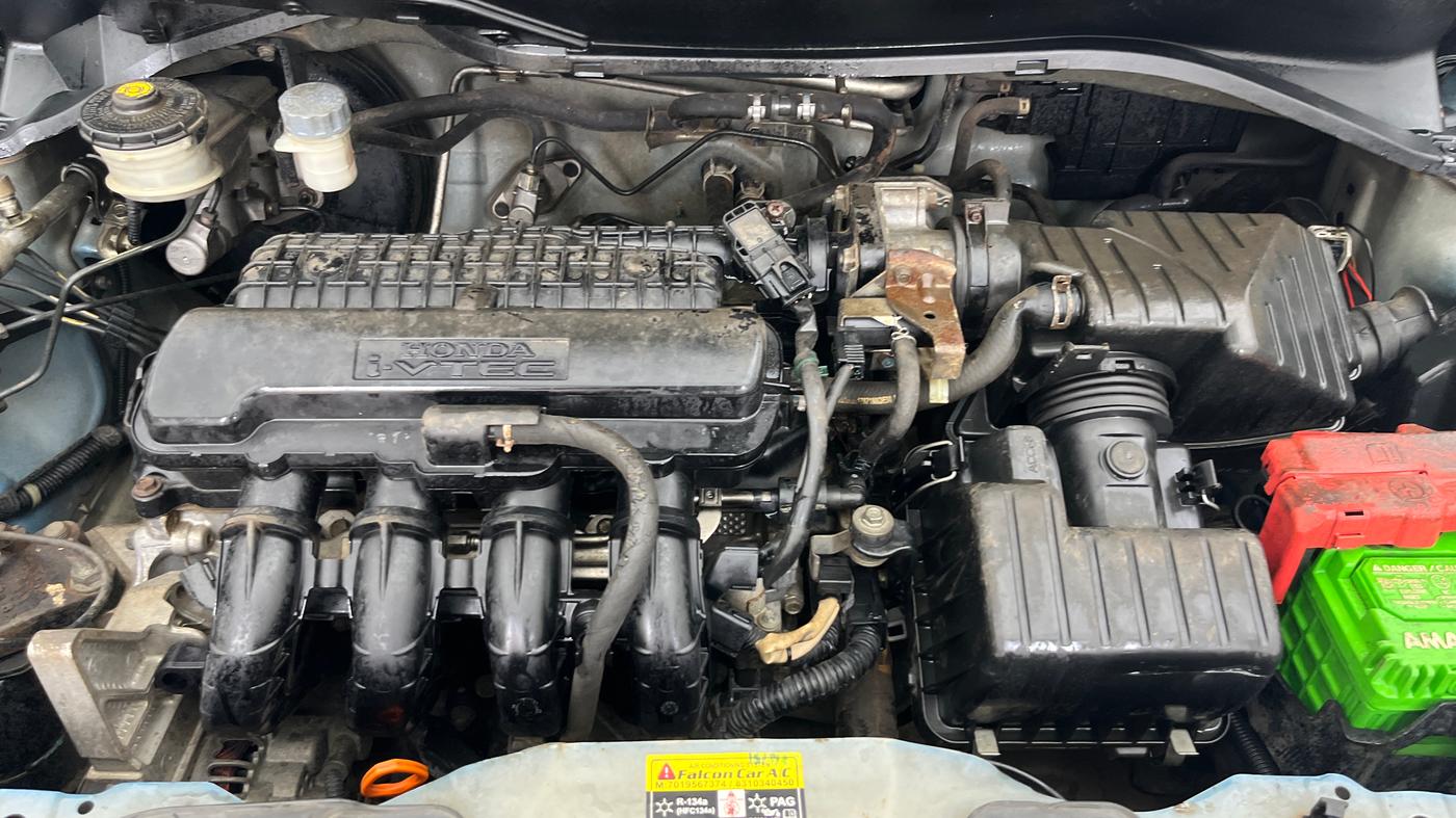 2013 Honda Brio EX MT, Petrol, Manual, 79,967 km, Engine View