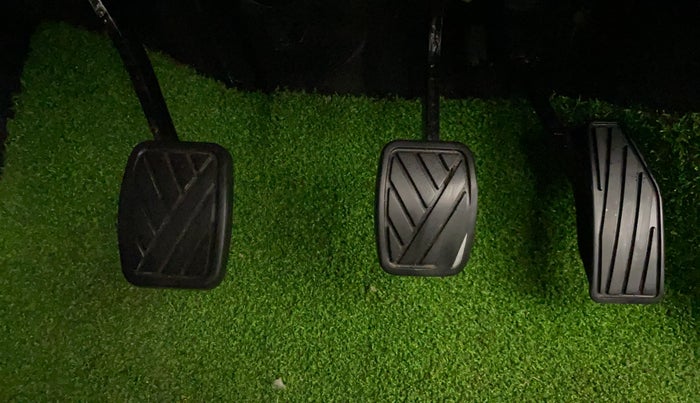 2020 Maruti Swift ZXI, Petrol, Manual, 80,168 km, Pedals