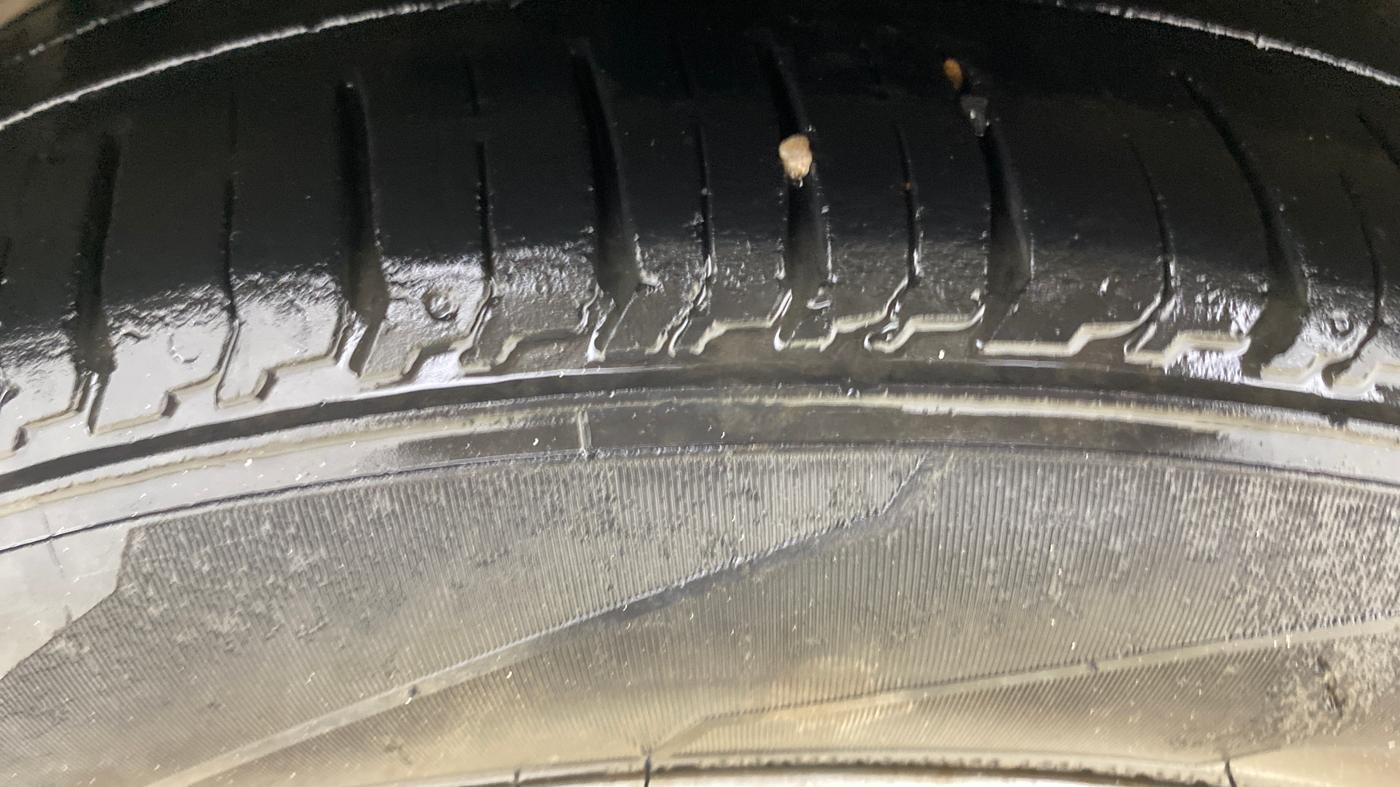 2018 Ford FREESTYLE TITANIUM 1.2 PETROL, Petrol, Manual, 82,931 km, Left Front Tyre Tread