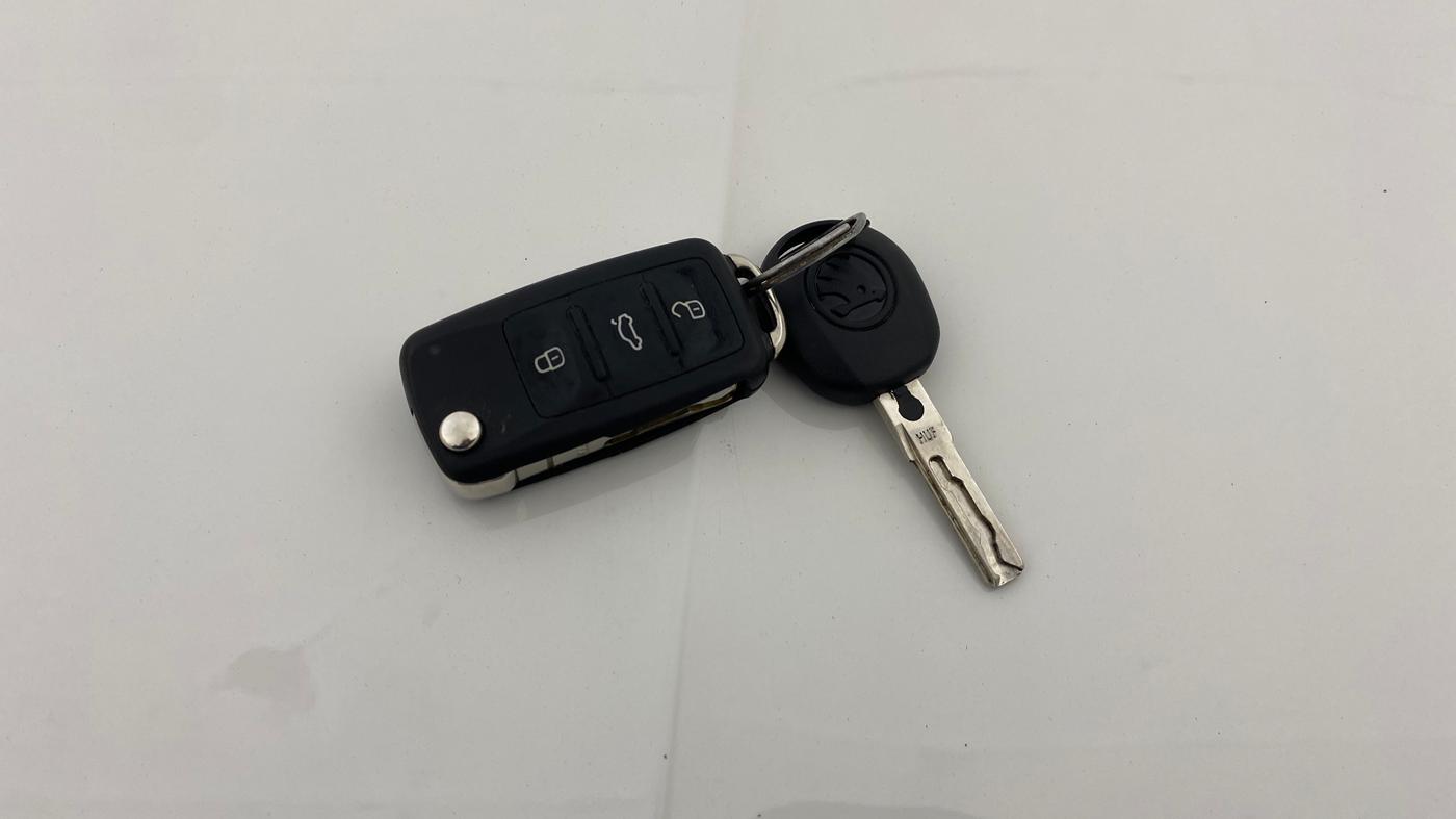2021 Skoda Rapid AMBITION AT TSI, Petrol, Automatic, 35,973 km, Key Close Up