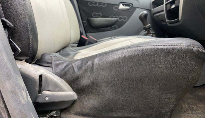 2015 Maruti Alto 800 LXI, Petrol, Manual, 37,619 km, Driver Side Adjustment Panel