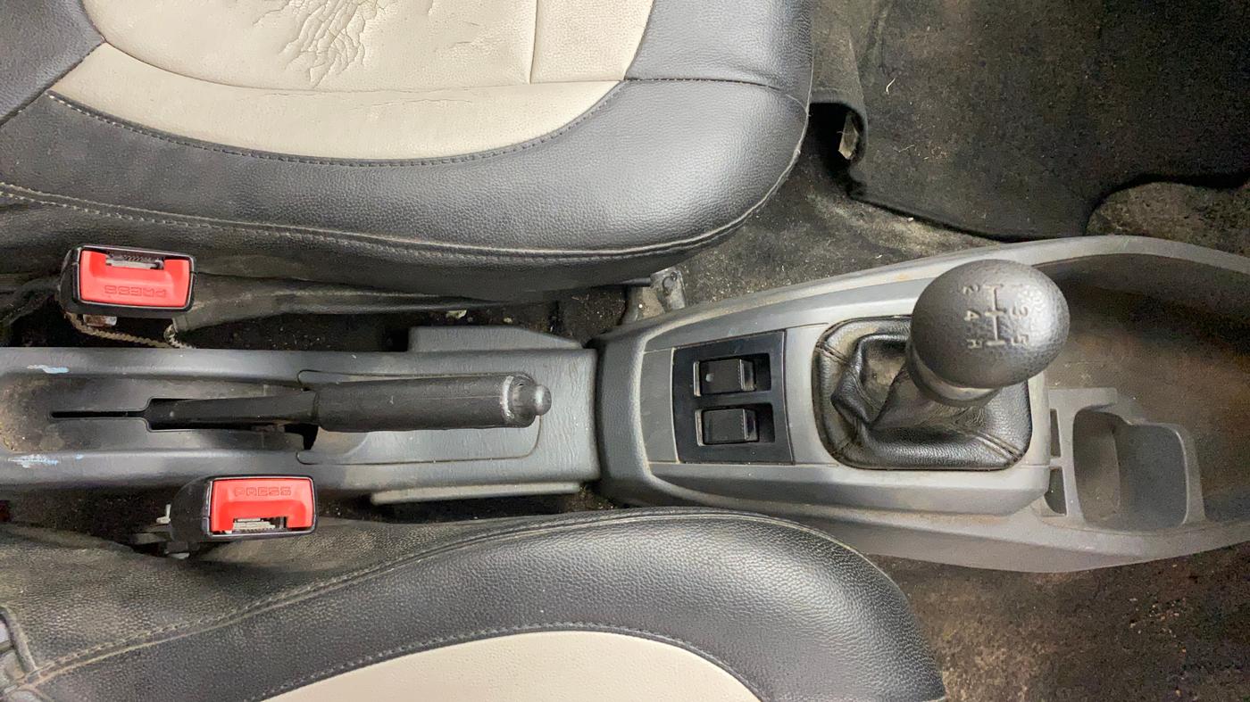 2015 Maruti Alto 800 LXI, Petrol, Manual, 37,835 km, Gear Lever