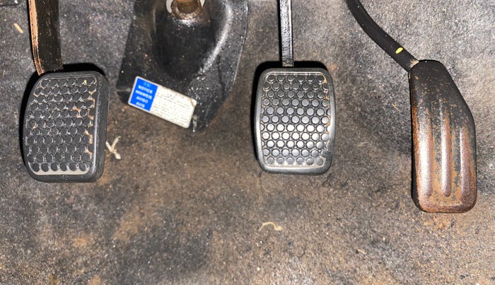 2015 Maruti Alto 800 LXI, Petrol, Manual, 37,619 km, Pedals