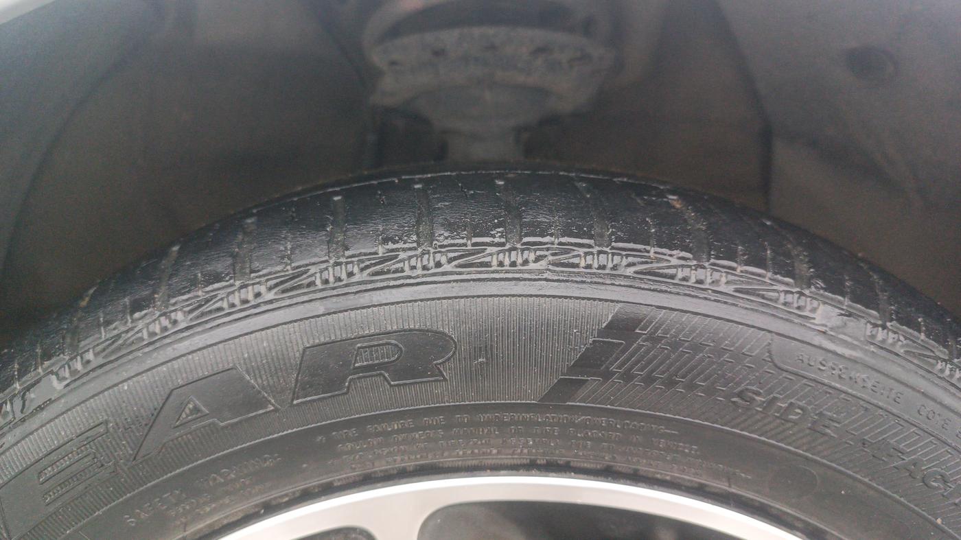 2019 Hyundai Grand i10 ASTA 1.2 KAPPA VTVT, Petrol, Manual, 19,693 km, Right Front Tyre Tread
