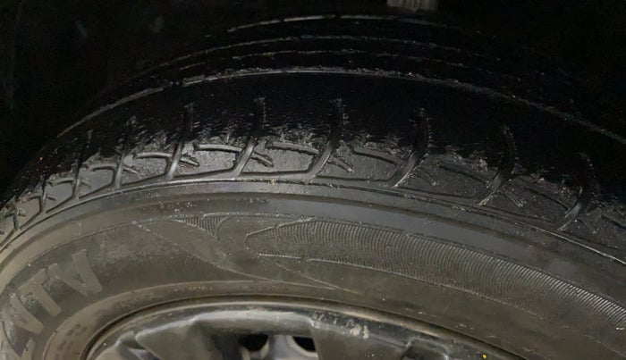 2018 Maruti Baleno DELTA PETROL 1.2, Petrol, Manual, 43,757 km, Left Front Tyre Tread