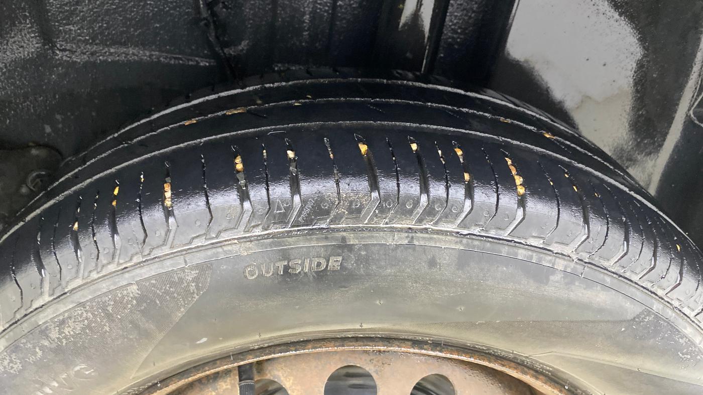 2022 Tata PUNCH PURE MT, Petrol, Manual, 73,696 km, Left Rear Tyre Tread