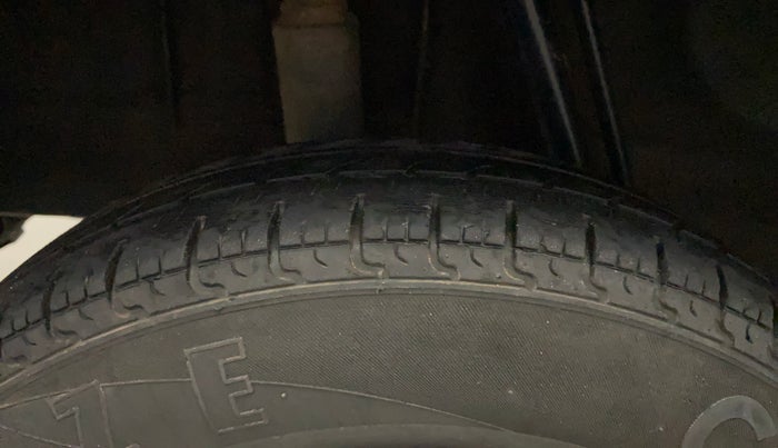 2018 Renault Kwid CLIMBER 1.0, Petrol, Manual, 40,536 km, Right Rear Tyre Tread