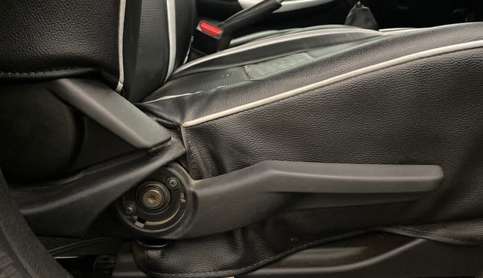 2015 Maruti Baleno ALPHA PETROL 1.2, Petrol, Manual, 36,873 km, Driver Side Adjustment Panel