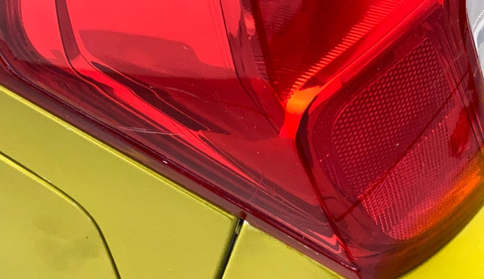 2016 Maruti Celerio VXI AMT, Petrol, Automatic, 88,890 km, Left tail light - Minor scratches