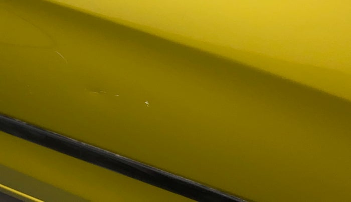 2016 Maruti Celerio VXI AMT, Petrol, Automatic, 88,890 km, Driver-side door - Minor scratches
