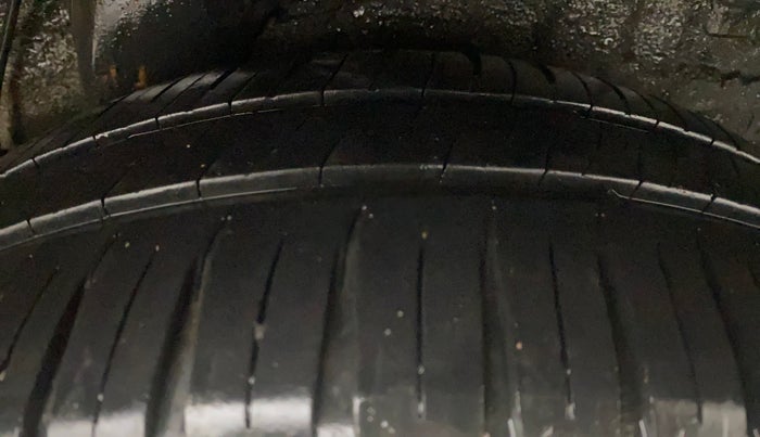 2013 Hyundai i20 SPORTZ 1.2, Petrol, Manual, 85,571 km, Left Rear Tyre Tread
