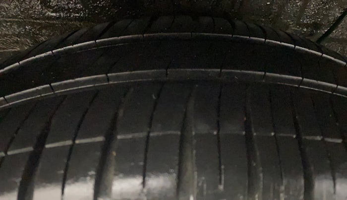 2013 Hyundai i20 SPORTZ 1.2, Petrol, Manual, 85,571 km, Right Rear Tyre Tread