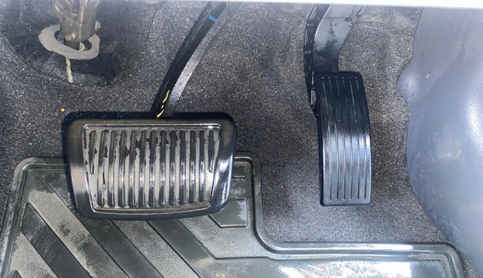 2020 Hyundai GRAND I10 NIOS SPORTZ AMT 1.2 KAPPA VTVT, Petrol, Automatic, 34,652 km, Pedals