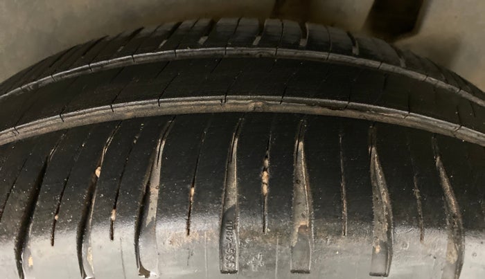 2017 Maruti Dzire ZXI Plus AMT, Petrol, Automatic, 93,533 km, Left Rear Tyre Tread