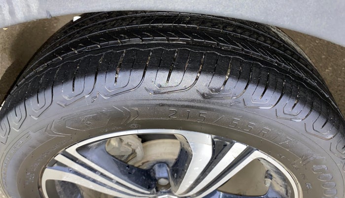 2023 MG ASTOR SHARP 1.5 CVT, Petrol, Automatic, 13,740 km, Right Rear Tyre Tread