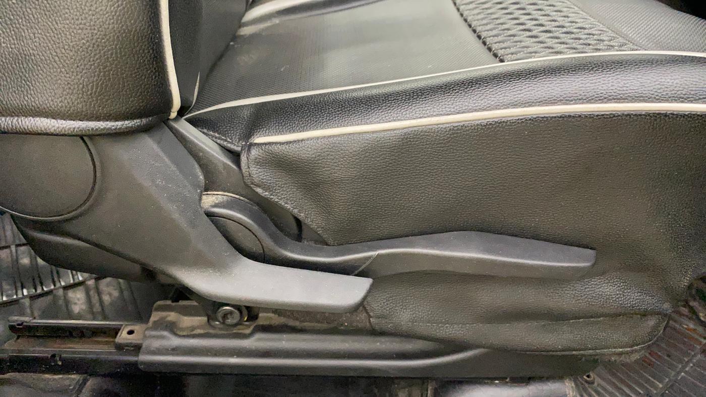 2020 Maruti Baleno ZETA PETROL 1.2, Petrol, Manual, 47,100 km, Driver Side Adjustment Panel