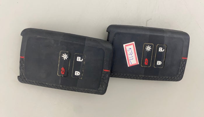 2023 Renault Kiger RXZ TURBO CVT, Petrol, Automatic, 19,640 km, Key Close Up