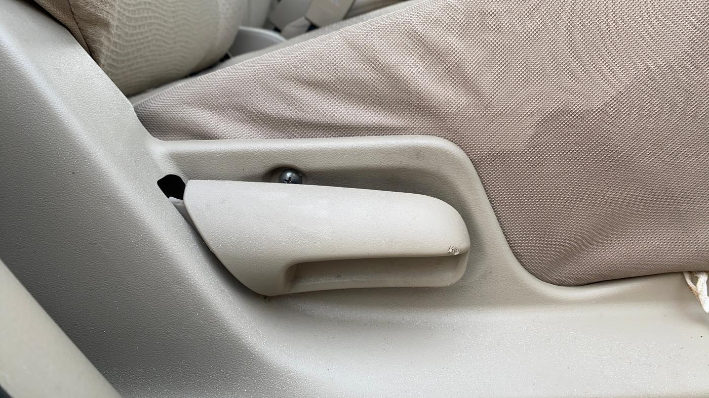2014 Maruti Swift Dzire VXI, Petrol, Manual, 34,580 km, Driver Side Adjustment Panel