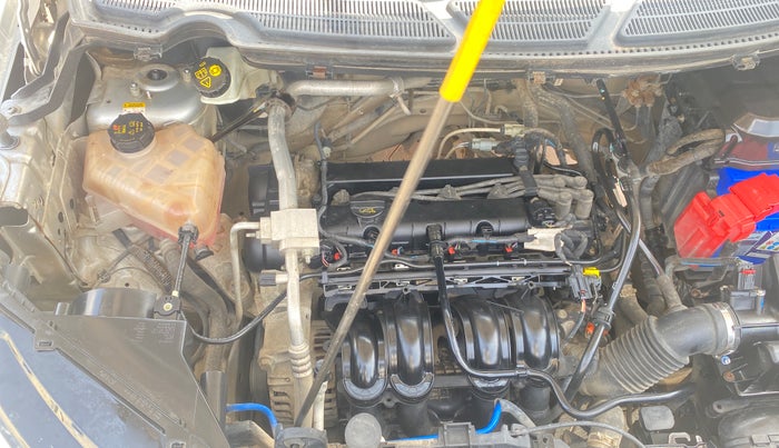 2016 Ford Ecosport AMBIENTE 1.5L PETROL, Petrol, Manual, 1,00,605 km, Engine View - Right