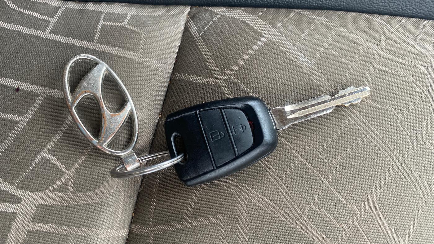 2019 Hyundai Grand i10 SPORTZ 1.2 KAPPA VTVT, Petrol, Manual, 84,481 km, Key Close Up