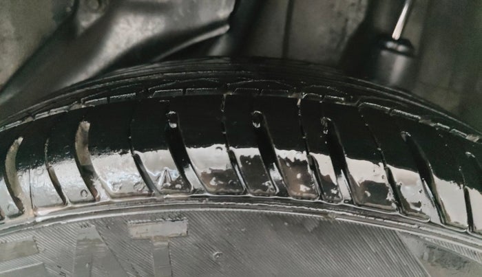 2014 Honda Amaze 1.2L I-VTEC S AT, Petrol, Automatic, 61,628 km, Left Rear Tyre Tread