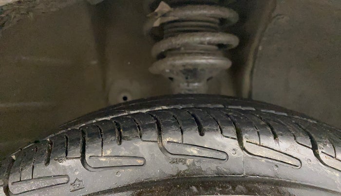 2021 Maruti New Wagon-R VXI 1.2, Petrol, Manual, 83,280 km, Right Front Tyre Tread