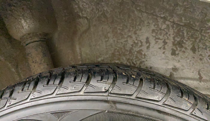 2021 Maruti New Wagon-R VXI 1.2, Petrol, Manual, 83,280 km, Right Rear Tyre Tread