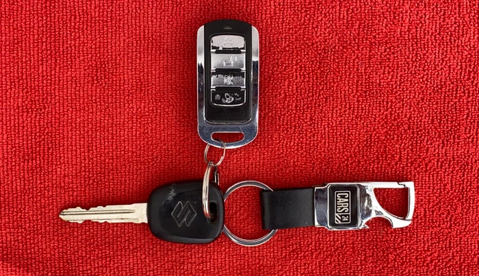 2018 Maruti Alto 800 LXI, Petrol, Manual, 44,879 km, Key Close Up