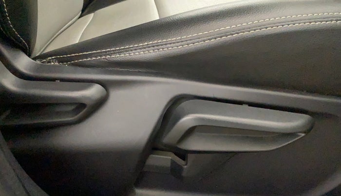 2022 Tata Tiago XZ PLUS CNG, CNG, Manual, 7,074 km, Driver Side Adjustment Panel