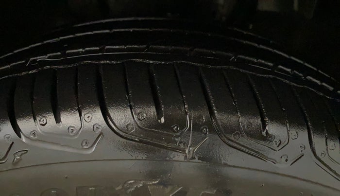 2022 Tata Tiago XZ PLUS CNG, CNG, Manual, 7,074 km, Right Front Tyre Tread