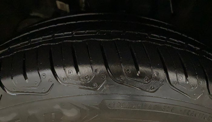 2022 Tata Tiago XZ PLUS CNG, CNG, Manual, 7,074 km, Left Front Tyre Tread